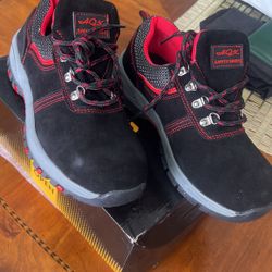 Steel Toe Sneakers 