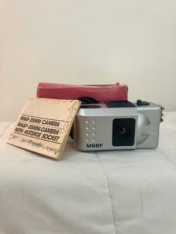 Vintage Compact 35mm Camera With Box And Manual - Excellent Condition
