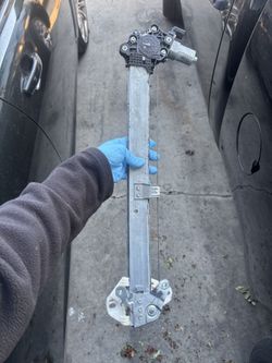 2013–2017 Honda Accord Window Regulator Front Passenger