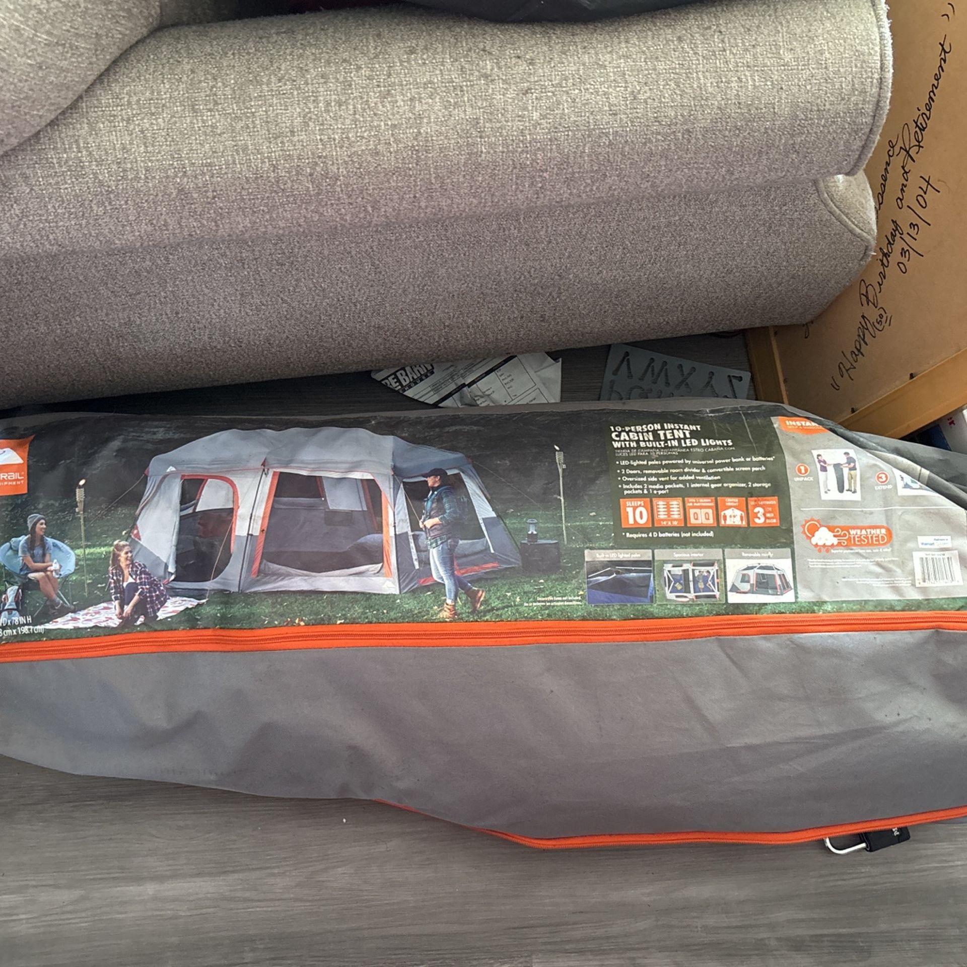 10 Person Instant Cabin Tent