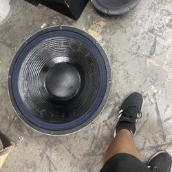 21 Inch Bc Subwoofers With Box.