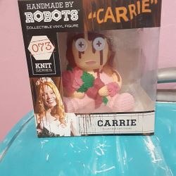 Carrie Knit ROBOTS FIGURE FOR SALE