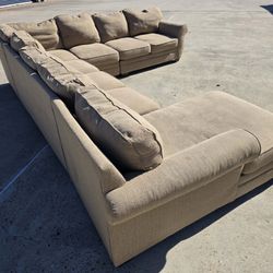 Huge U Shaped Sectional 
