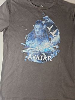 Avatar shirt size small