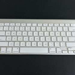 Apple Magic Keyboard 