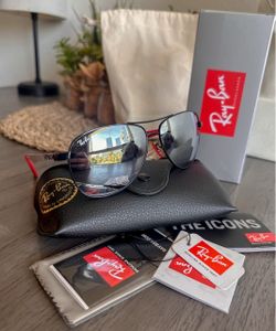 New RayBans - Box, Pouch Cloth All Included