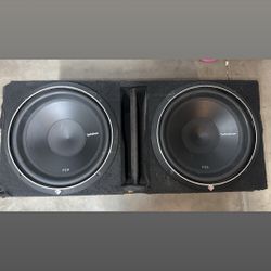 Rockford Fosgate Subwoofers and box 