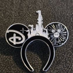 WDW castle headband pin