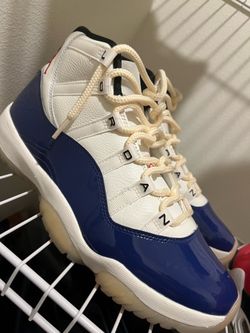 Jordan 4s & Jordan 11s SZ 9.5