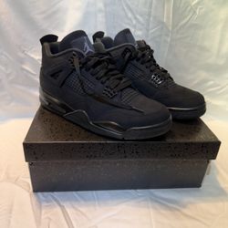 Retro 4 Black Cats Size 10.5