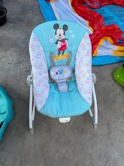 Baby bouncer
