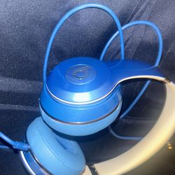 Blue Wired Beats