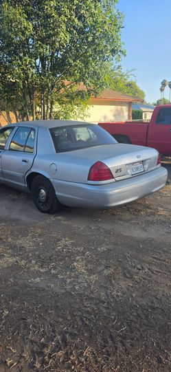 Crown  Victoria