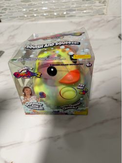 Quackeez Tie-Dye Squishy Duck Toy – New in Box