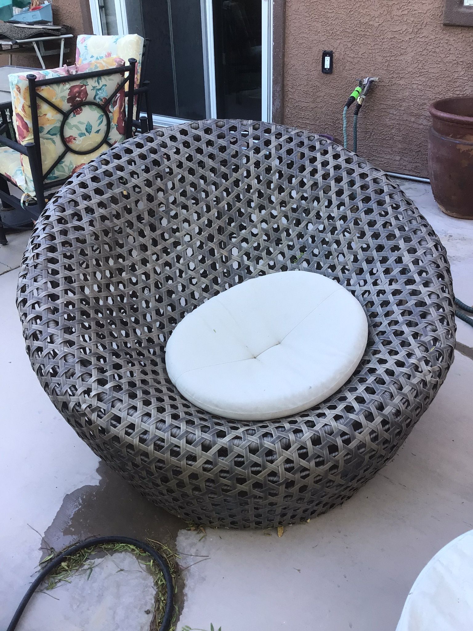 West Elm Montauk Outdoor Nest Chair Is