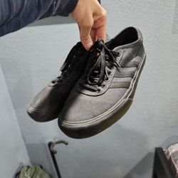 Adidas Depala Shoes Size 9 1/2 Men 