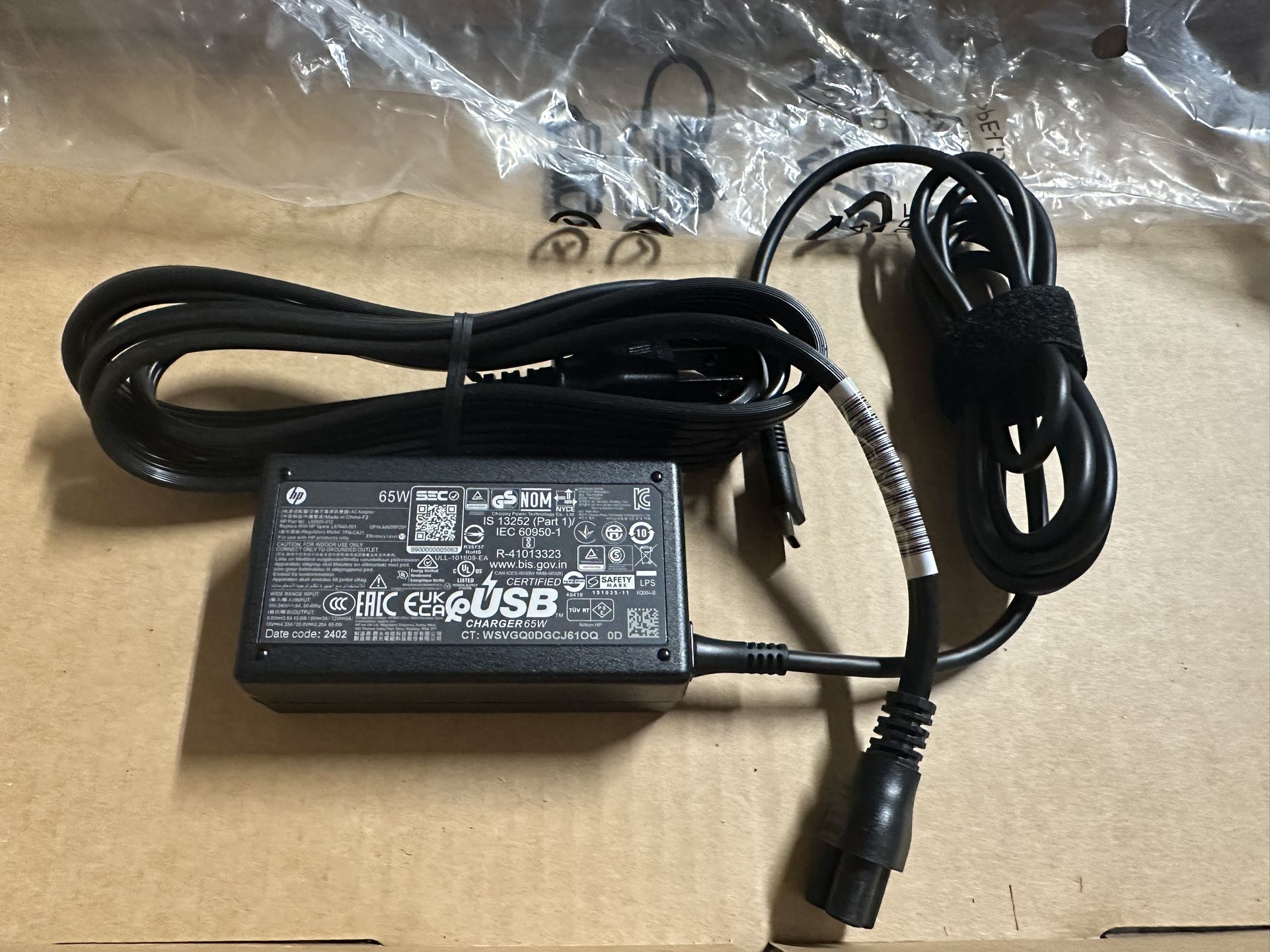 New Quality Brand USB C 65W Lap Top Power Supply