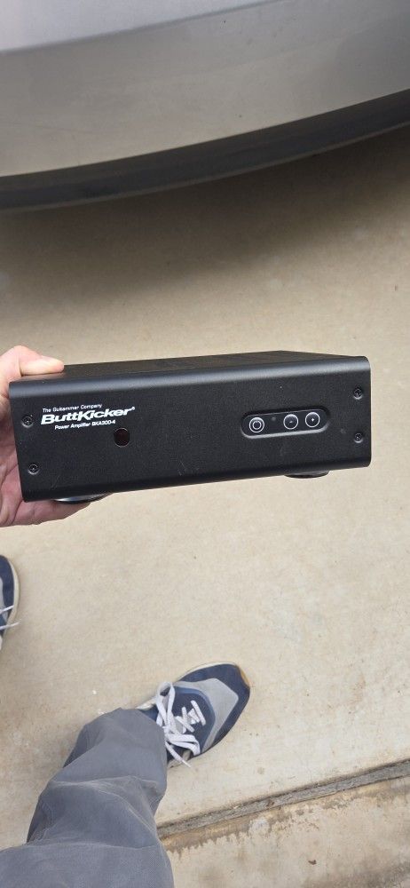 Buttkicker Power Amp BK 3004