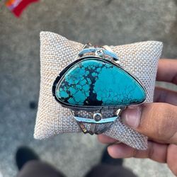 turquoise bracelet