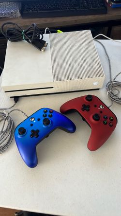 ⬜🎮 Xbox One S Console Gift Bundle 2 blue + red controllers Wired 2 player Fun Multiplayer