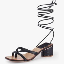 Heels Size 10 / Brand New