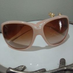  Woman's Dolce & Gabbana Sunglasses 