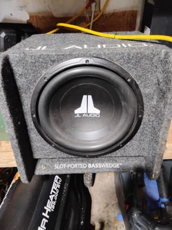 Jl audio sub w amp in box