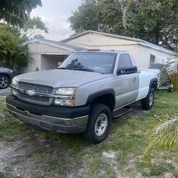 2004 Chevrolet Silverado 2500