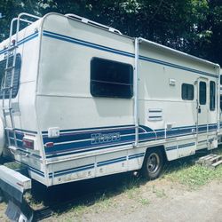 Project Class C Rv  27ft