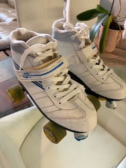 Laser 7.5 MX Quad Roller Skates