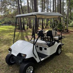 EZGO GOLF CART 4 SEATER!! RUNS AND DRIVES GREAT!!