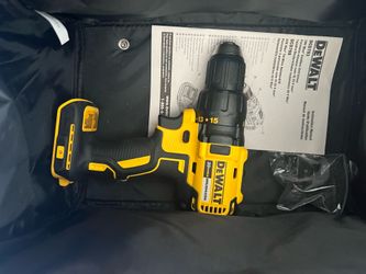 DeWalt DCD793 20V MAX Brushless Drill/Driver + Tool Bag (No Battery)