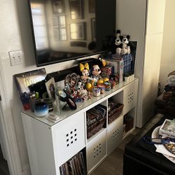 Entertainment Center With 4 Door Stand 