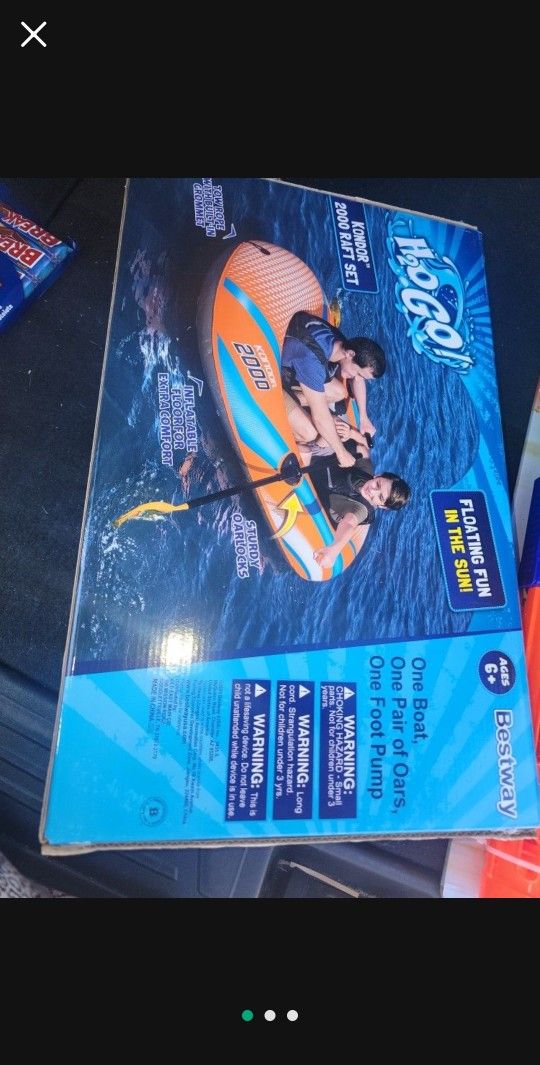🆕️NEW BESTWAY KONDOR 2000 RAFT SET. INCLUDES RAFT, PADDLES, AND AIR PUMP.