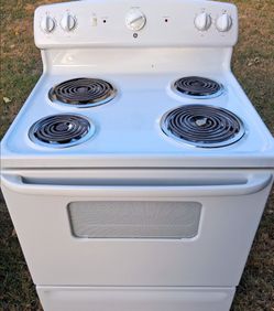 ELECTRIC STOVE OVEN OVEN A https://offerup.com/redirect/?o=MzAuREFZ WARRANTY