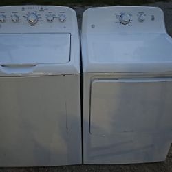 MATCHING ge washer and dryer set !!