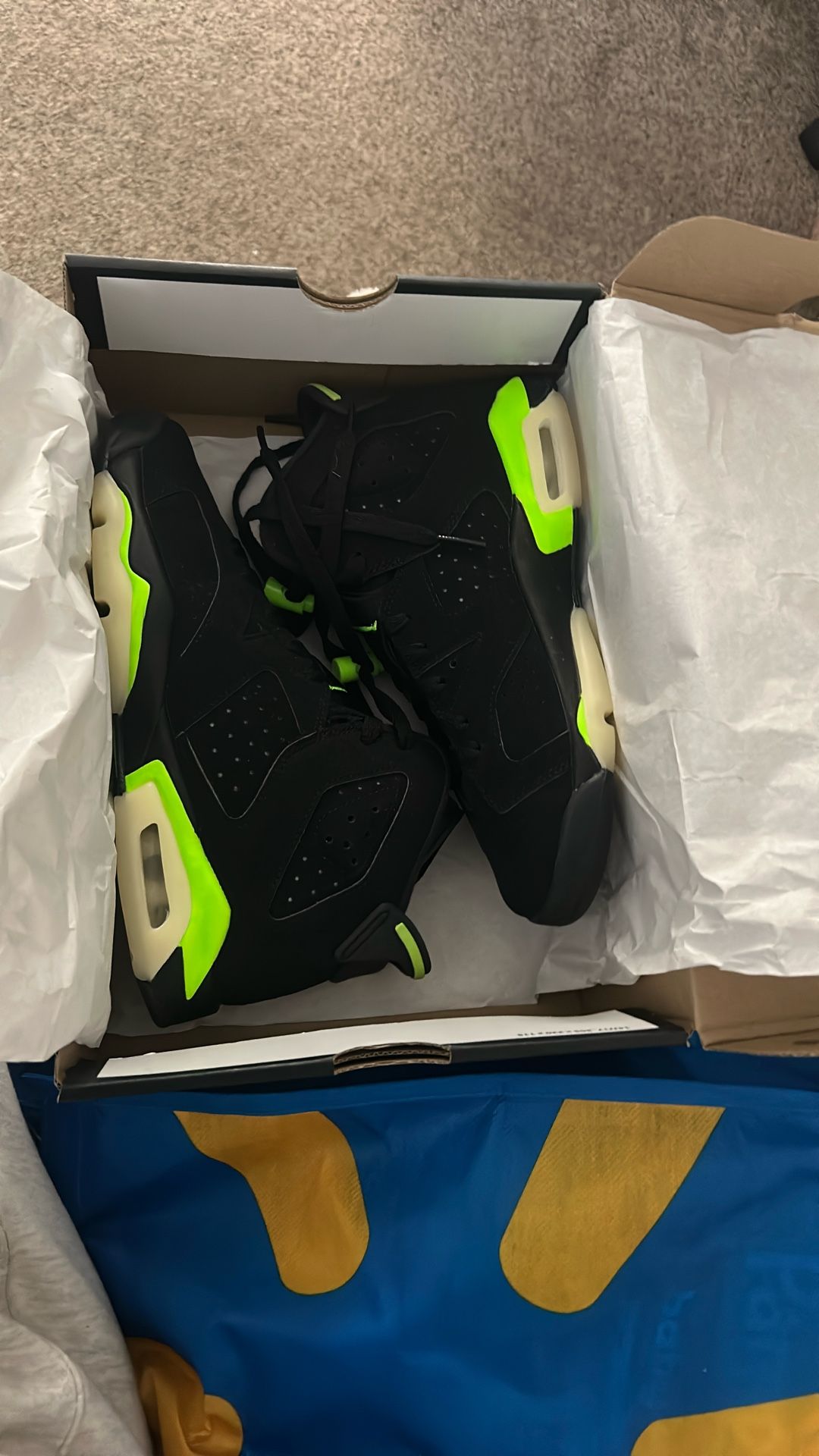 Air Jordan 6 Retro (GS) Green Glow