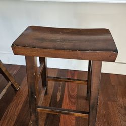 2 Solid Wood Bar And Counter Height Kitchen Stools