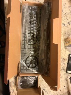 (NEW) Dell Business Multimedia Keyboard - KB522 + Dell Optical Mouse MS116