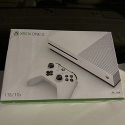 Xbox One S 1TB