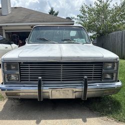 1981 C10 , Great Project , New Parts, Clean Title 