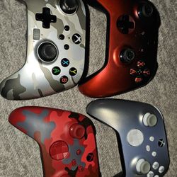 Xbox Controllers 