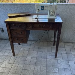 Singer, Sewing Machine Pop-Up