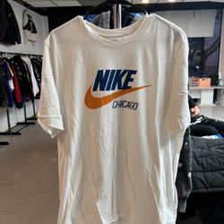 Nike Chicago t-shirt size large