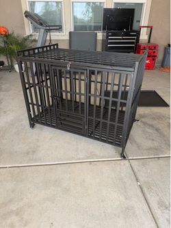 48 inch Heavy Duty Indestructible and Escape-Proof Dog Crate Cage Kennel for Large Dogs, High Anxiety Dog Crate with Removable Wire Trays and Wheels,