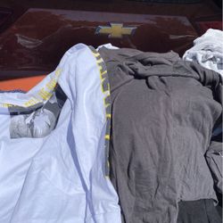 2 Mens Star Wars Shirts Size Small 