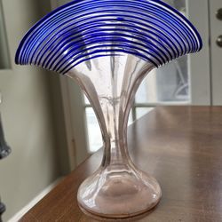 Art Deco Art Noveau Fan Shaped Vase Vintage Glass