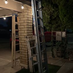 Construction Ladders 