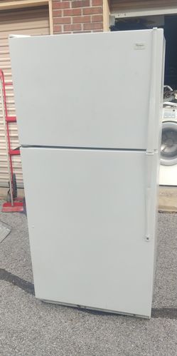 Refrigerator( whirlpool)