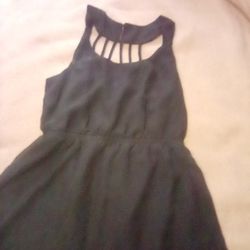 Cute Black Party Dress Scoop Neckline With Back Neckline Embellishment